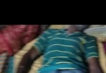 పంచాయతీ సిబ్బందితో సొంత పని చేయించిన ఉప సర్పంచ్ గుండు రాంబాబు