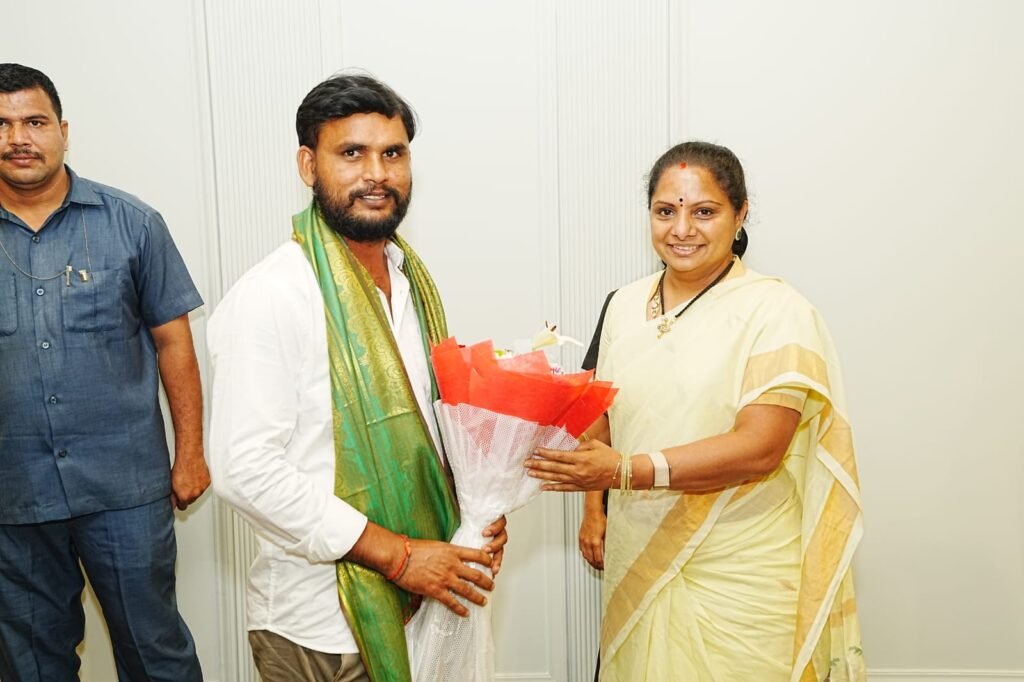 తెలంగాణ రక్షణ సేన చెన్నూర్ నియోజకవర్గ ఇంచార్జ్ మేడి రాజశేఖర్ బర్త్‌డే వేడుకలు
